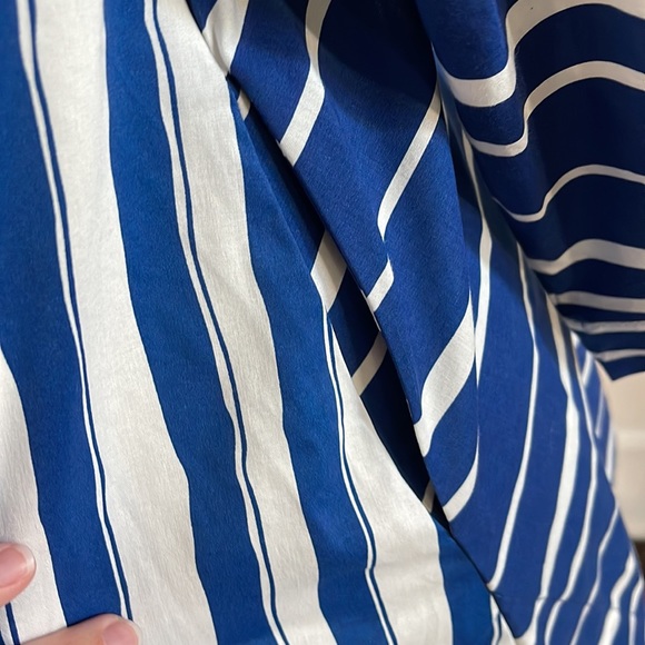 Blue and White Shirt - Picture 4 of 5